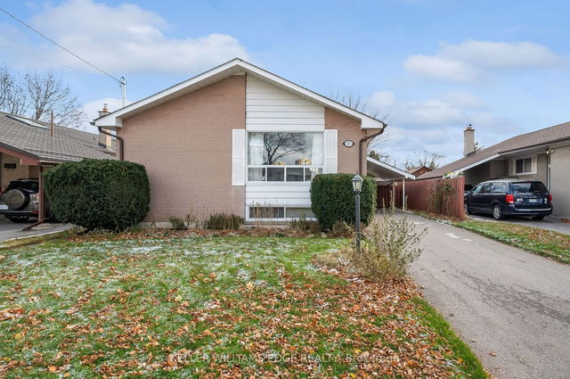 17 Fletcher Place