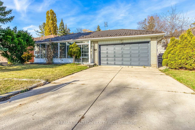 12 Norfield Crescent