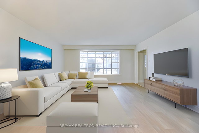 12 Norfield Crescent