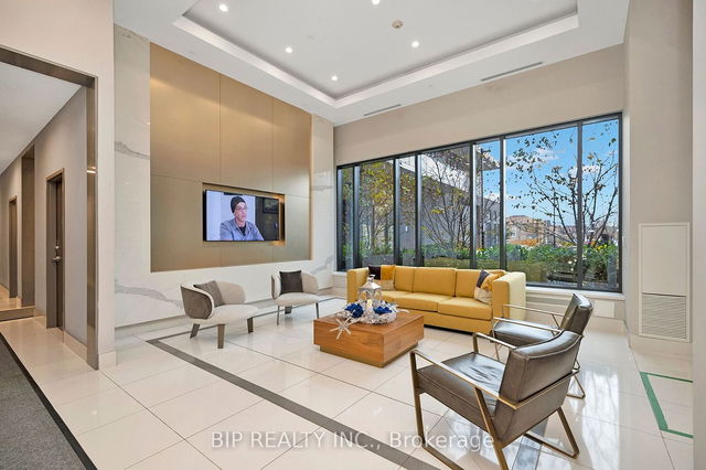 1001 - 65 Watergarden Drive
