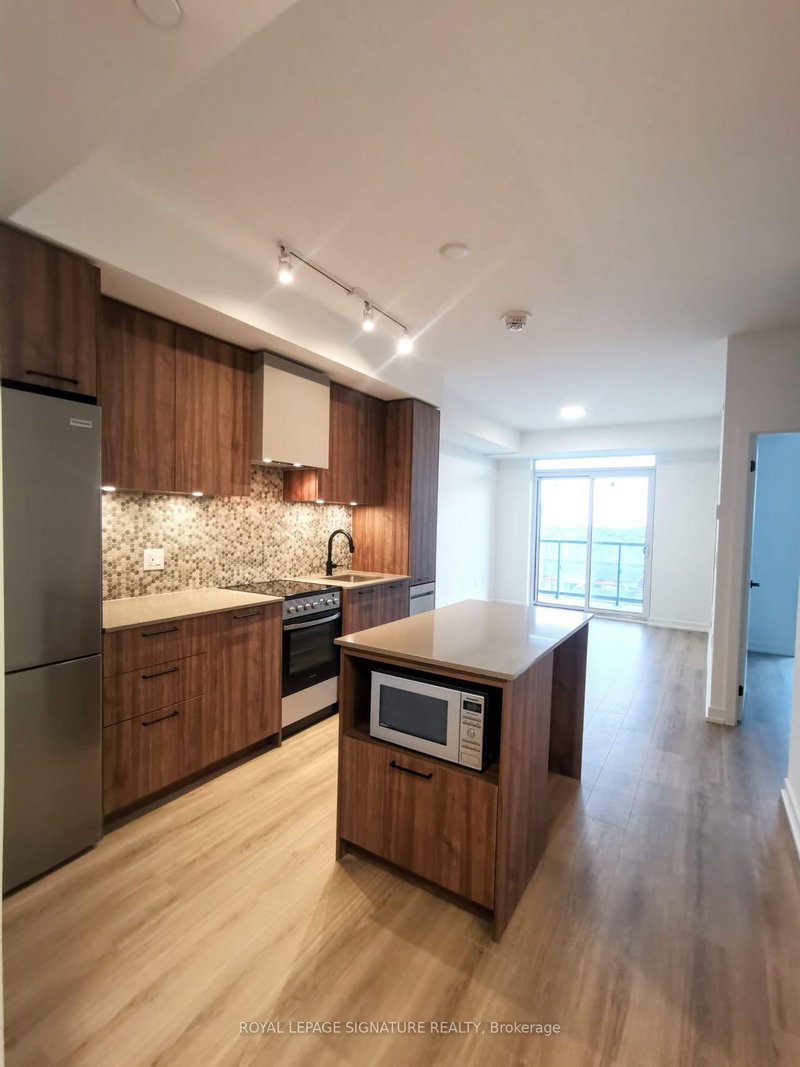 511 - 10 Lagerfeld Dr, Brampton, L7A 0H8 | Image 3