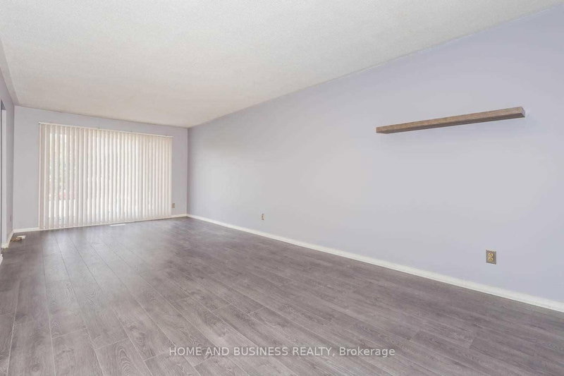 Upper - 1518 Oran Crt, Mississauga, L5N 1L3 | Image 3