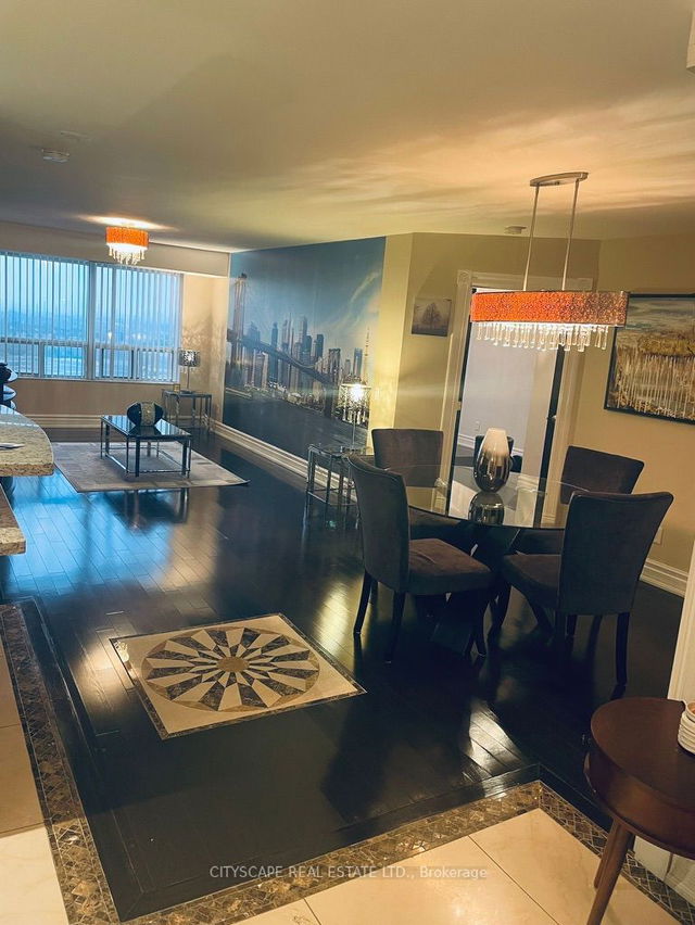 1110 - 35 Kingsbridge Garden Circle