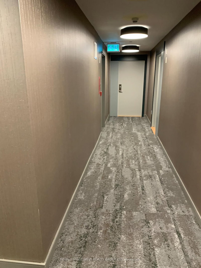 Room1