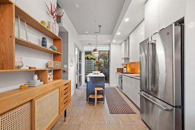 Unit 157 — 38 Howard Park Ave, Toronto - Roncesvalles image-0-4