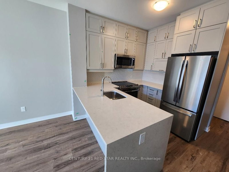 214 - 460 Gordon Krantz Ave, Milton, L9E 1Z2 | Image 2