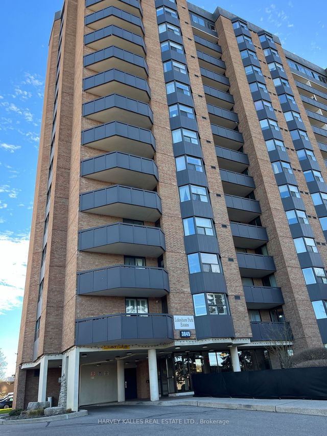 1610 - 3845 Lake Shore Boulevard