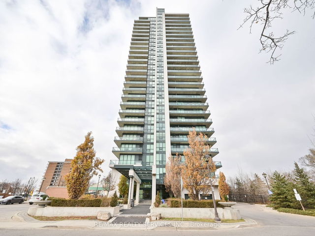 405 - 100 John Street