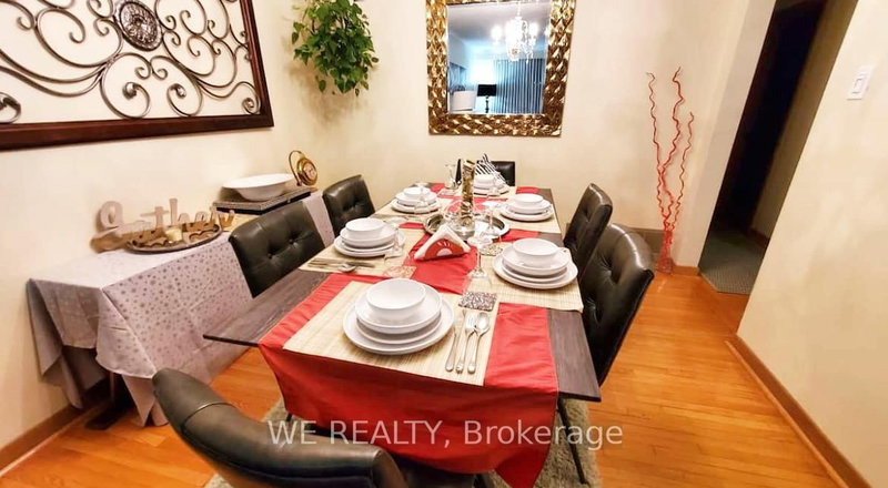 6949 Darcel Ave, Mississauga, L4T 2W7 | Image 3