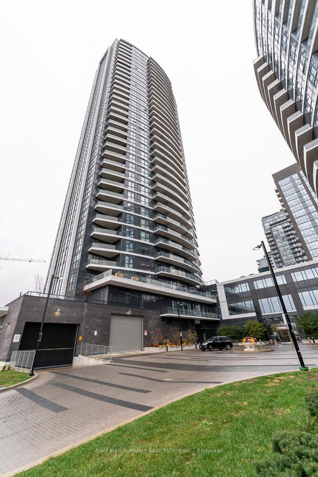 2011 - 35 Watergarden Drive