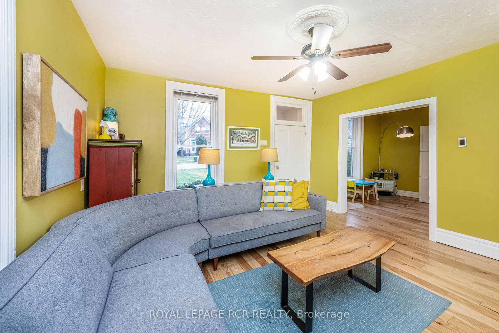 Listing Image 7