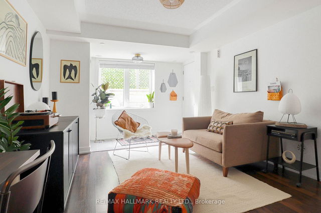 307 - 6 Drummond Street