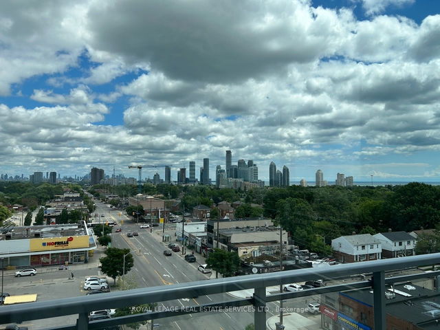 805 - 760 The Queensway N/A