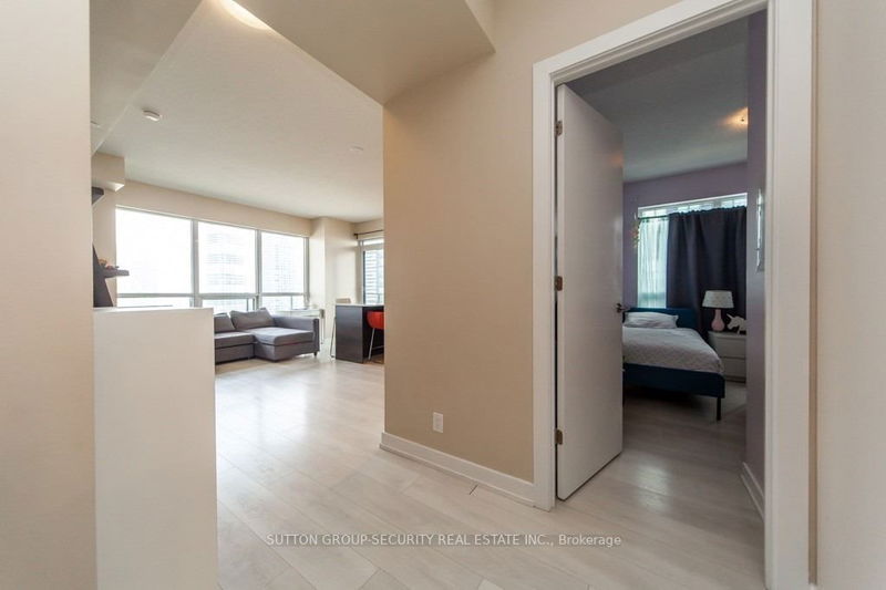  2507 - 2220 Lake Shore Blvd W Toronto, M8V 0C1 | Image 8