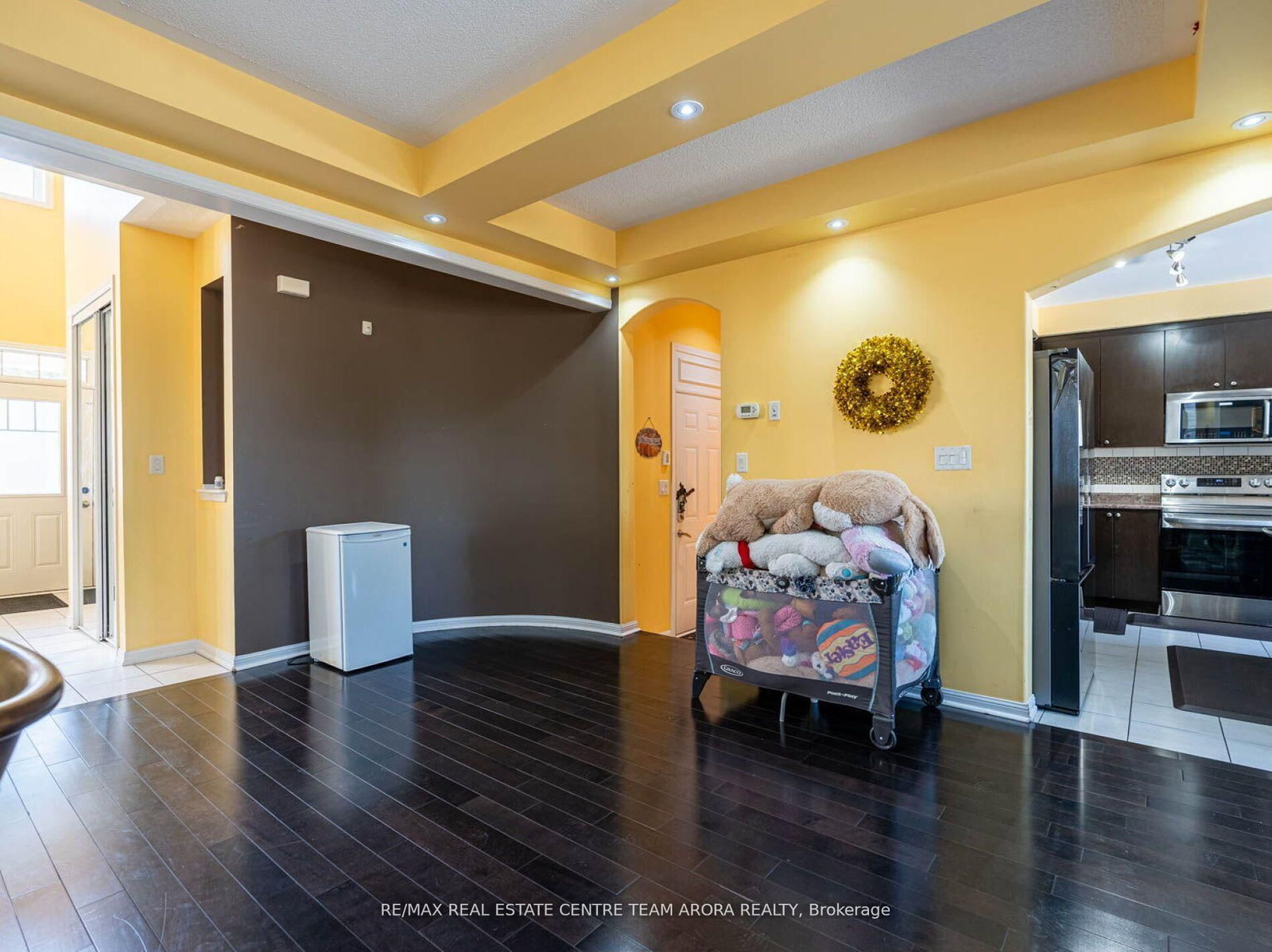 Listing Image 15