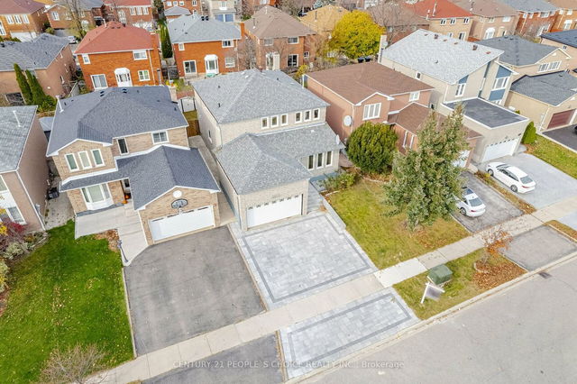 5919 Ladyburn Crescent