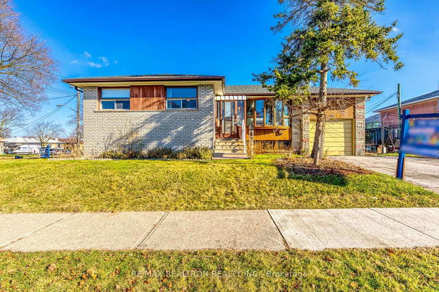 71 Amoro Drive