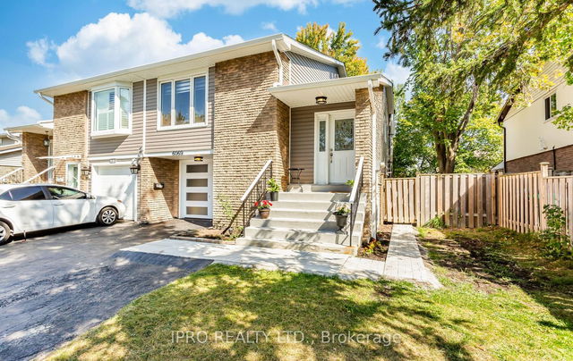 6069 Starfield Crescent