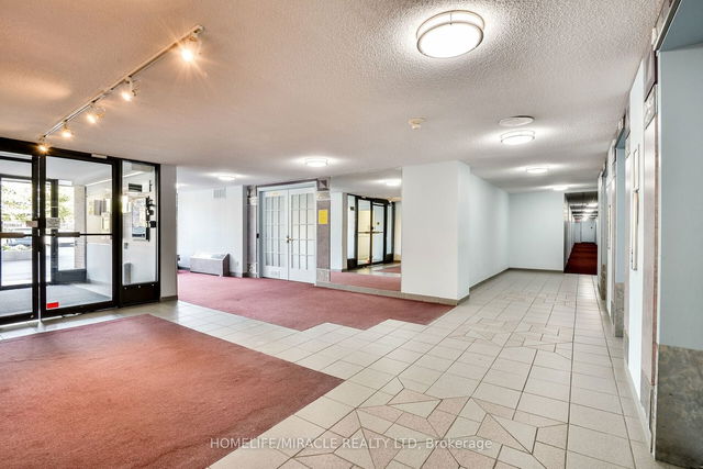 410 - 25 Kensington Road