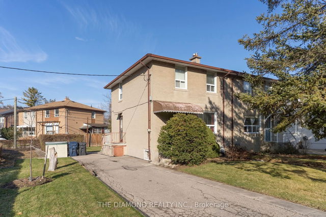 212 St Marks Road