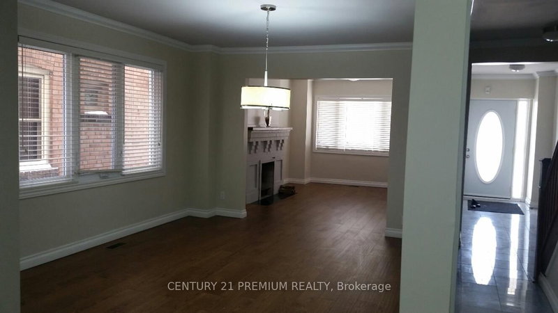 323 Lauder Ave, Toronto, M6E 3H7 | Image 3