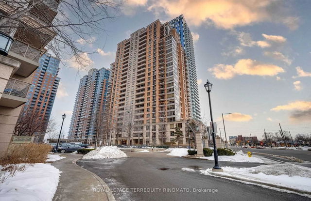 524 - 5233 Dundas Street