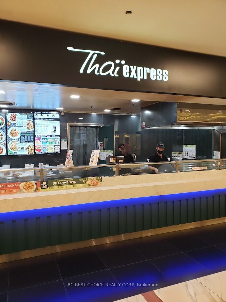 1-134 - 100 City Centre Dr, Mississauga, L5B 2C9 | Image 2