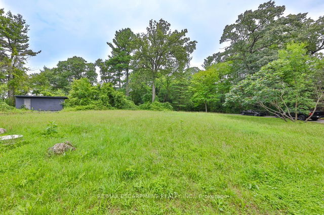 2070 HEARTWOOD Court