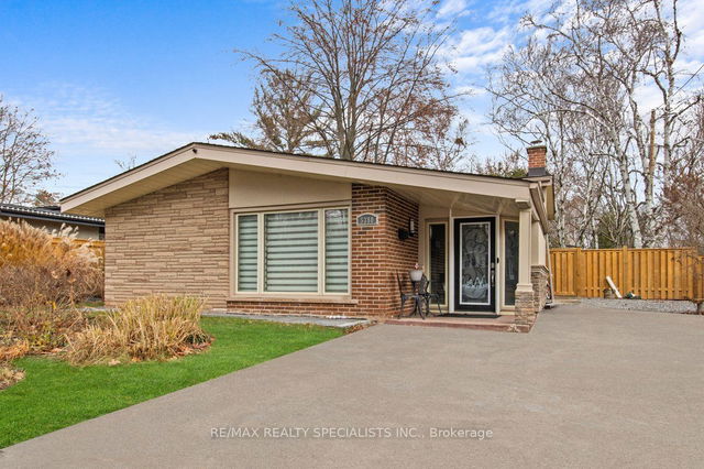 5380 MURRAY Crescent