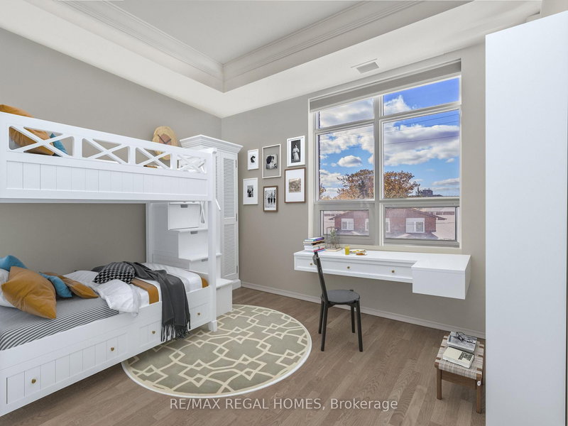 210 - 3563 Lake Shore Blvd W, Toronto, M8W 0A3 | Image 2