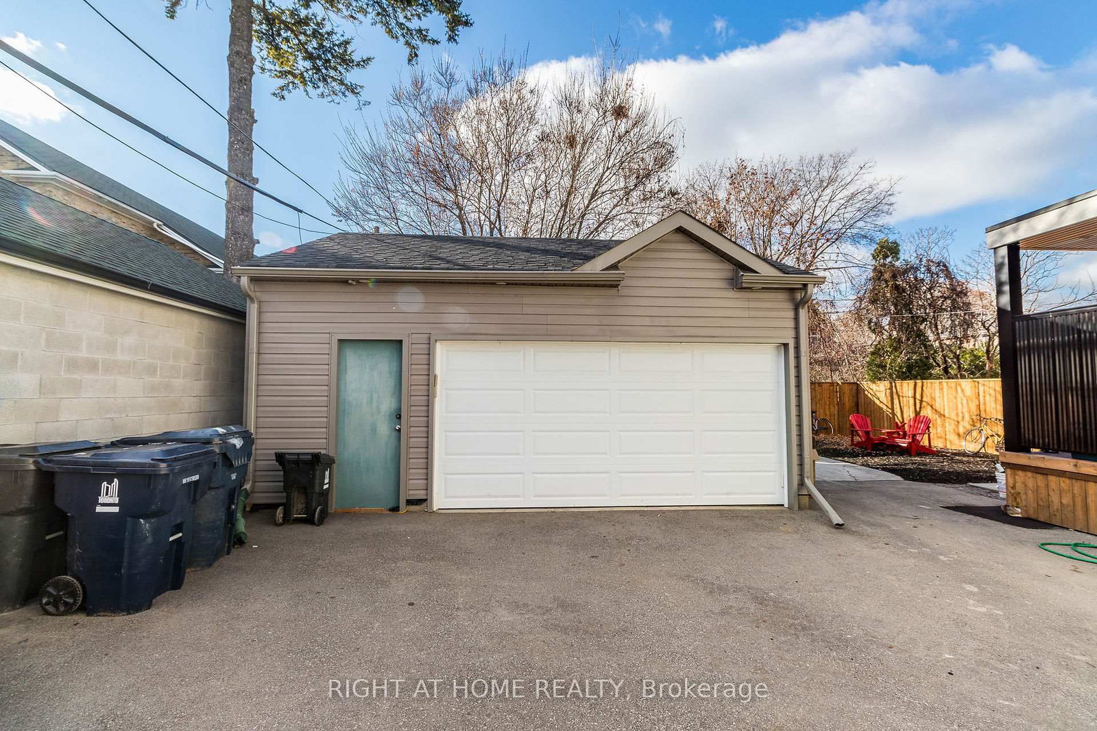 Listing Image 37