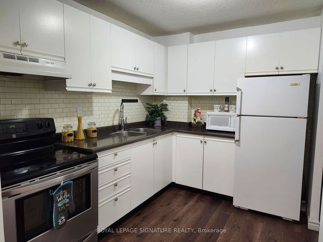 702 - 530 Lolita Gardens