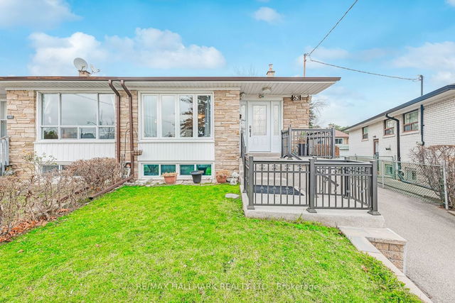 63 FALLINGDALE Crescent