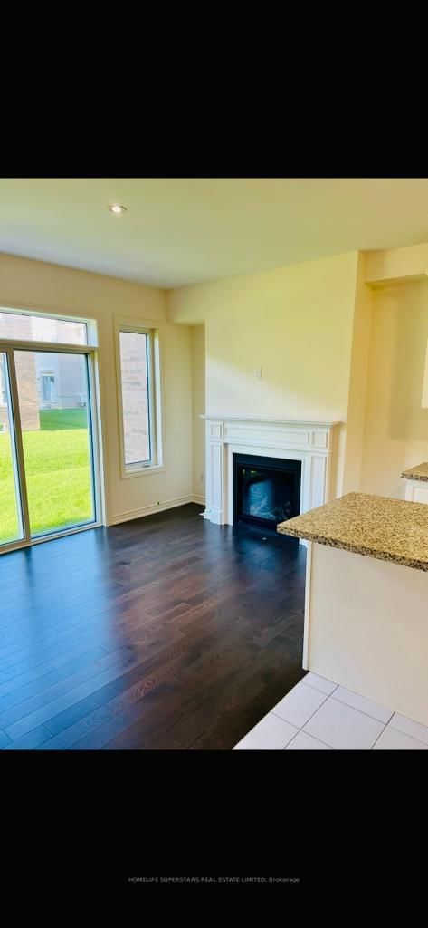 16 Gosset Rd, Brampton, L7A 0C3 | Image 2