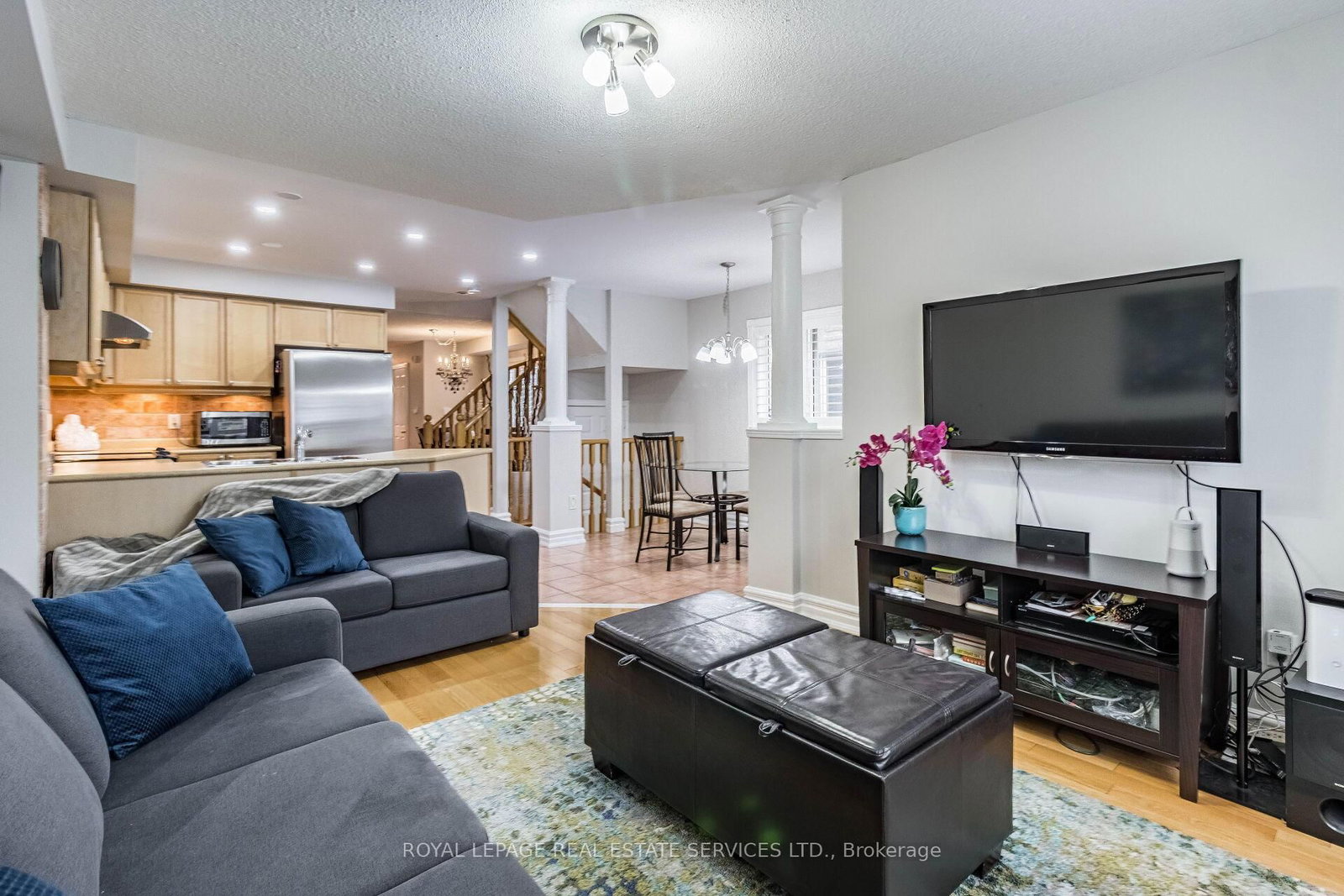 Listing Image 17