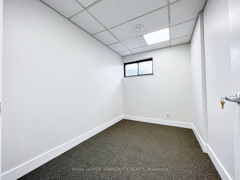 16B - 160 The Westway, Toronto, M9P 2C1 | Image 3