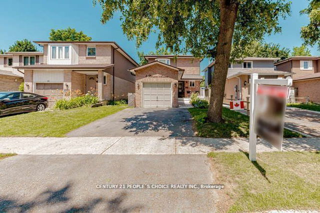 8 Blossom Avenue