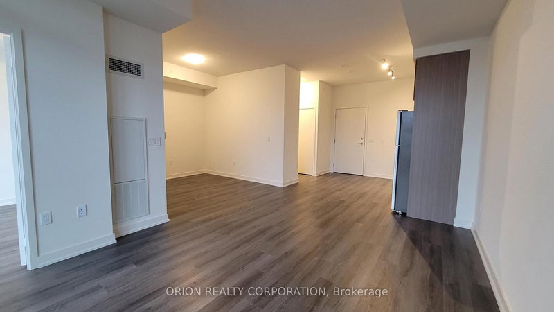 212 - 859 The Queensway, Toronto, M8Z 1N8 | Image 3