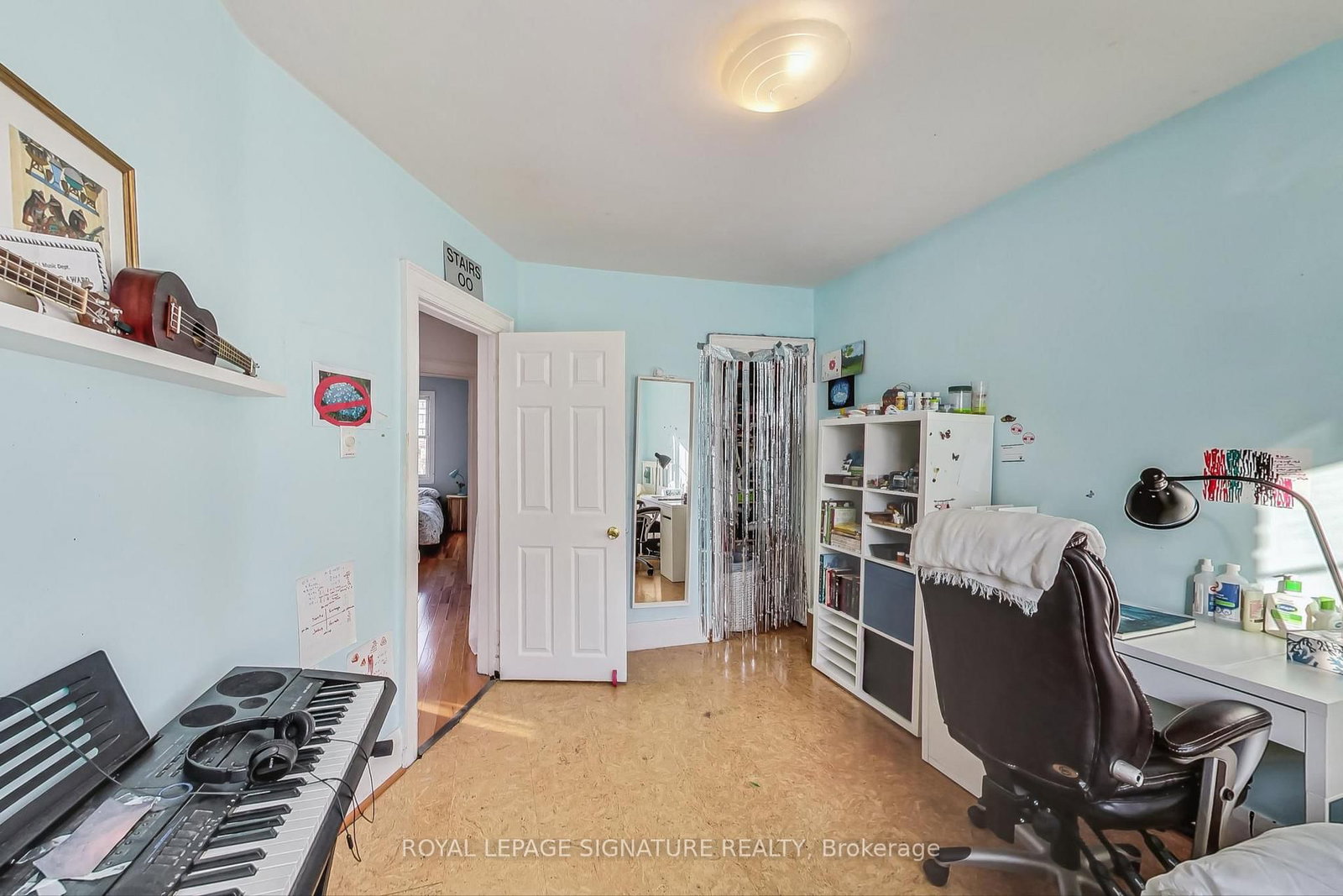 Listing Image 9