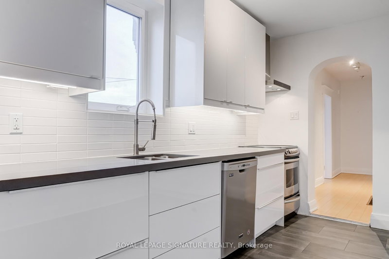 2nd Lvl - 3016 Dundas St W, Toronto, M6P 1Z3 | Image 3