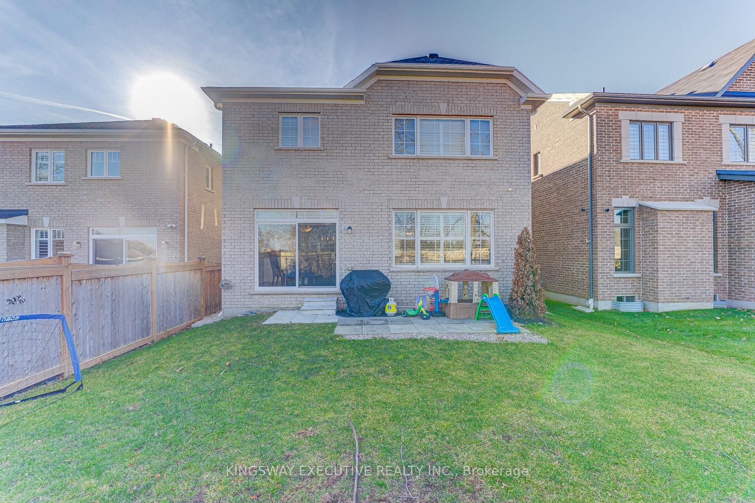 Listing Image 22