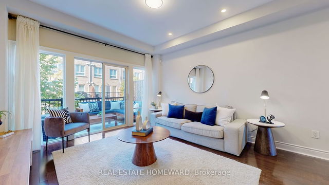 32 Market Garden Mews
