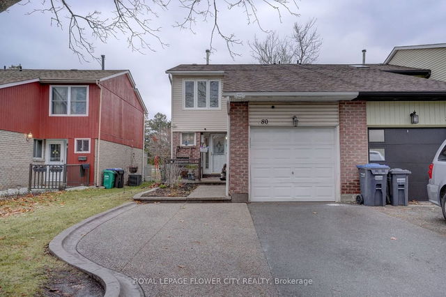 80 Royal Salisbury Way