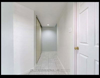 Unit 105 — 6 Humberline Dr, Toronto - West Humber-Clairville image-0-4