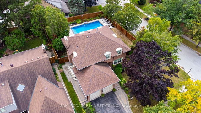 1810 Melody Drive