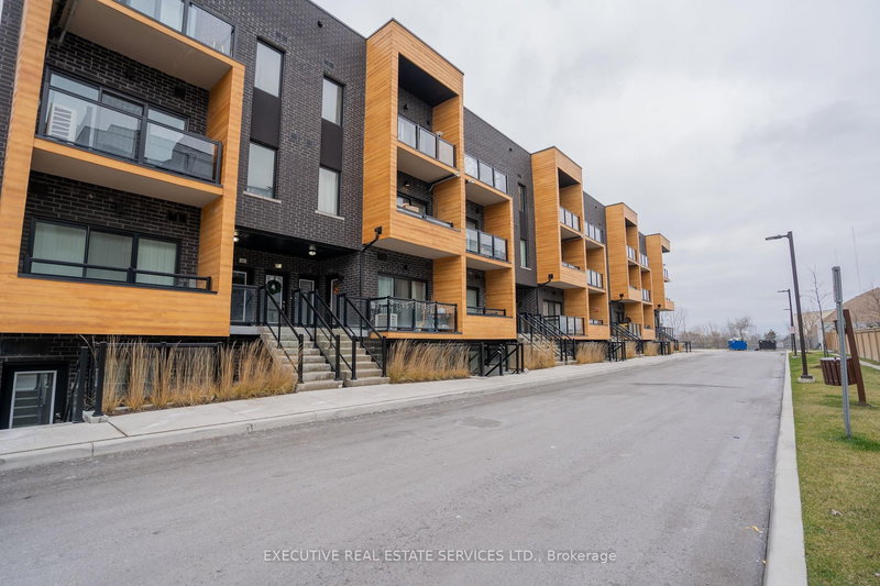 226 - 1145 Journeyman Lane, Mississauga, L5J 0B5 | Image 3