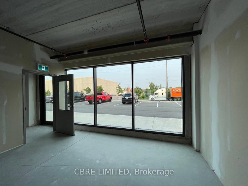 8 - 760 Laurentian Dr, Burlington, L7N 3V6 | Image 3