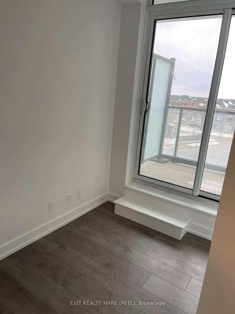 404 - 215 Veterans Dr, Brampton, L7A 5L6 | Image 2