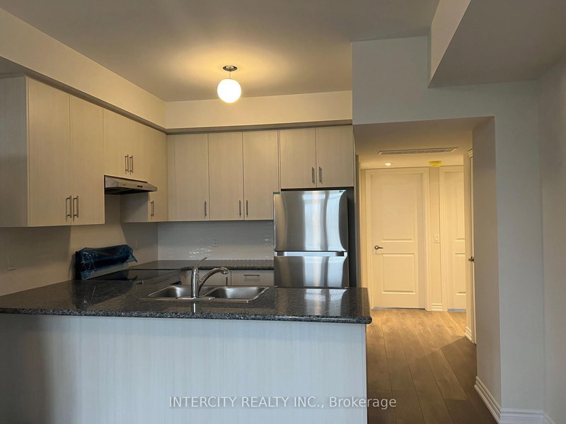 205 - 30 Halliford Pl, Brampton, L6P 4R1 | Image 3