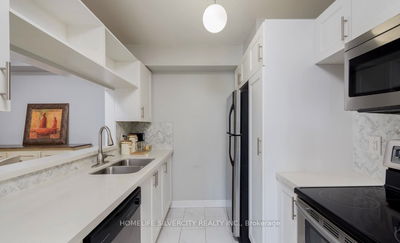Unit 922 — 95 Trailwood Dr, Mississauga - Hurontario image-0-4